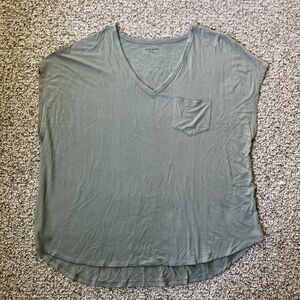 Lane Bryant Womens V-Neck Short Sleeve T-Shirt Plus Size 22/24 Soft Casual Gray